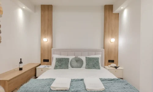 LandingHero_BedroomOnora